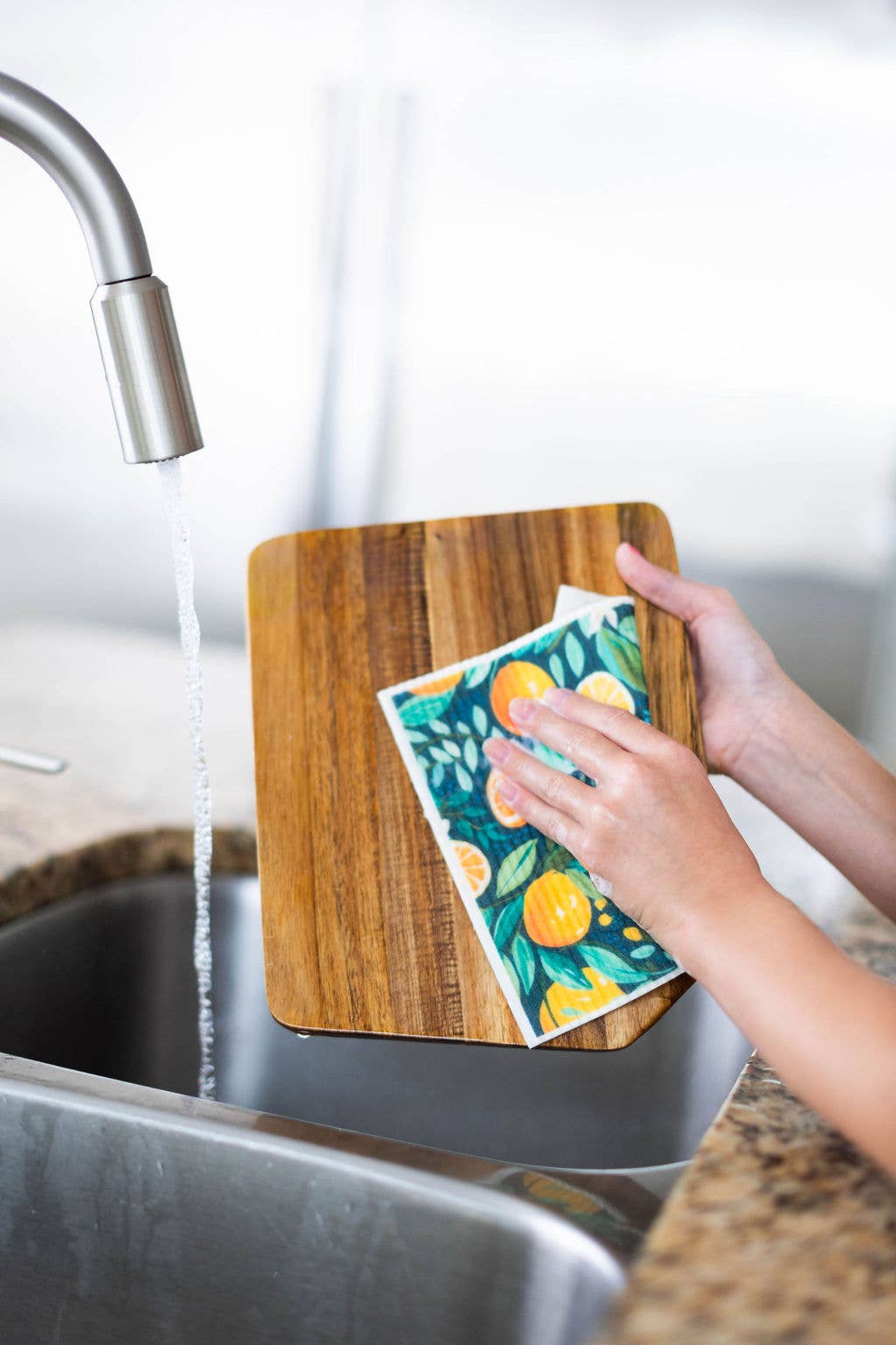 SC003 - 4 Pk Sponge Cloths - In the Orchard