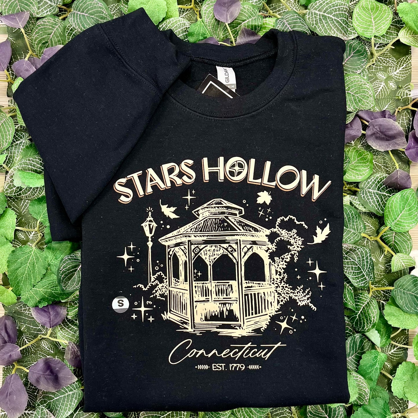 Black Stars Hollow Crewneck