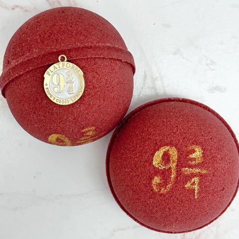 Harry Potter 9 3/4 Surprise Bath Bomb